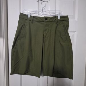 Lululemon Men's Commisson Shorts Size 34